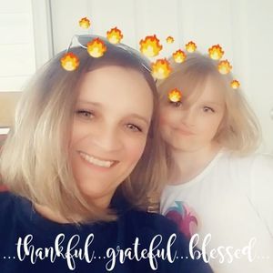 Meet your Posher, Crystal